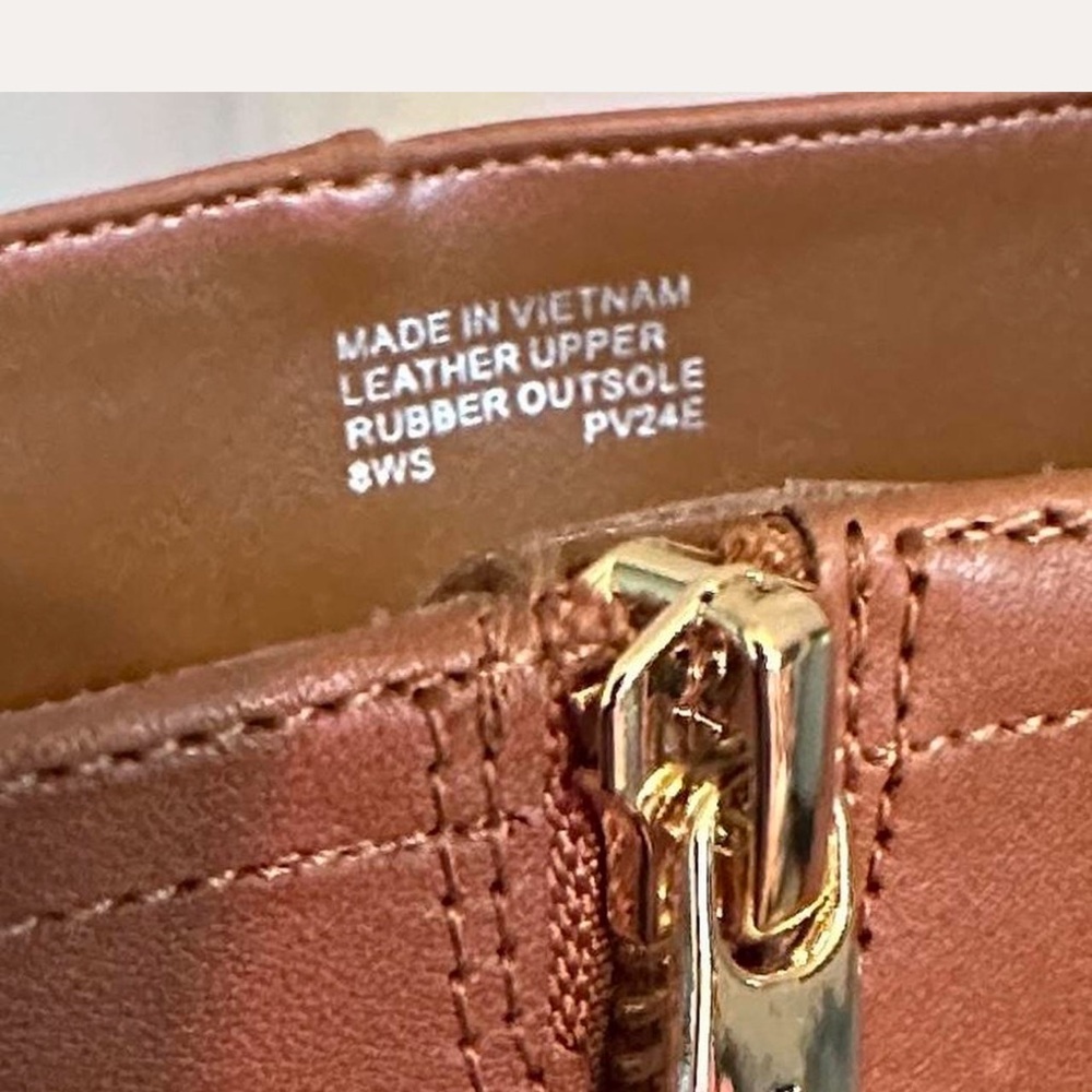 👢 Michael Kors Mindy Flat Boot Women’s 8WS | Lugg Multi (Leather + Signature MK) - Picture 2 of 8